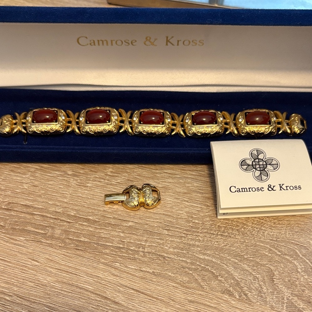 RARE JACQUELINE KENNEDY Collection by Camrose & Kross. JBK